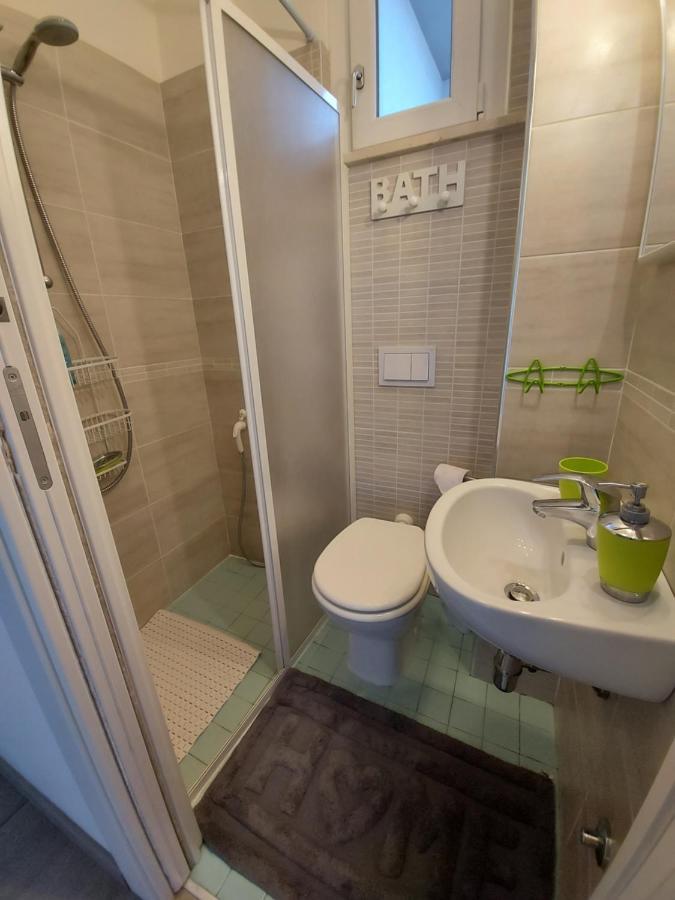 La Pineta - Delightful Small Apartment Near The City Center ラクイラ エクステリア 写真